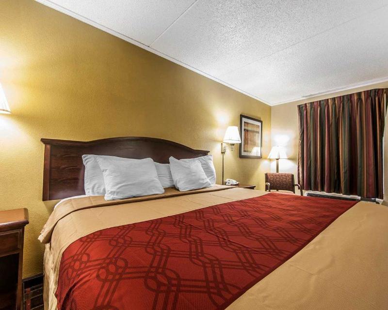 Econo Lodge Lenoir City Zewnętrze zdjęcie