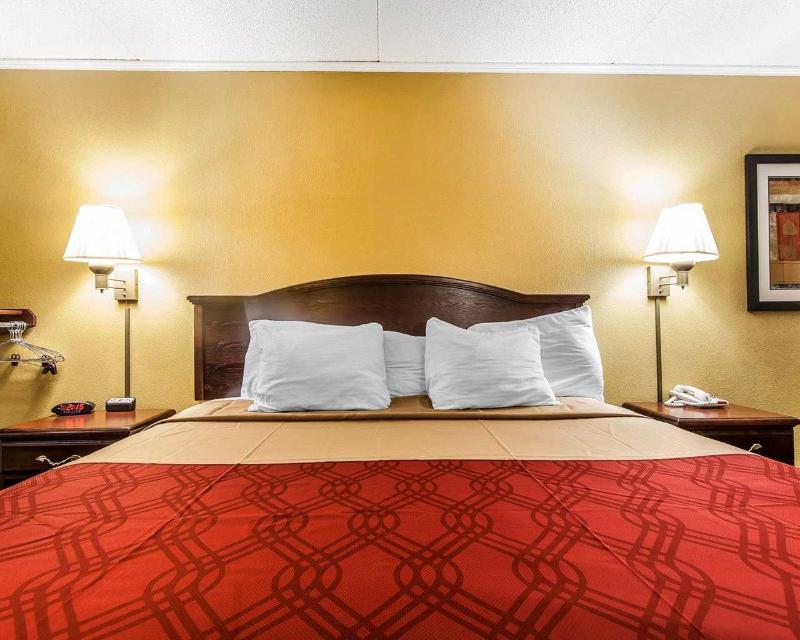 Econo Lodge Lenoir City Zewnętrze zdjęcie