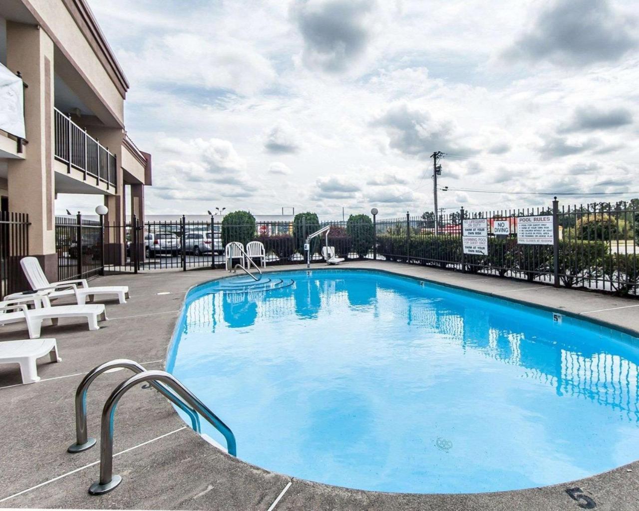 Econo Lodge Lenoir City Zewnętrze zdjęcie